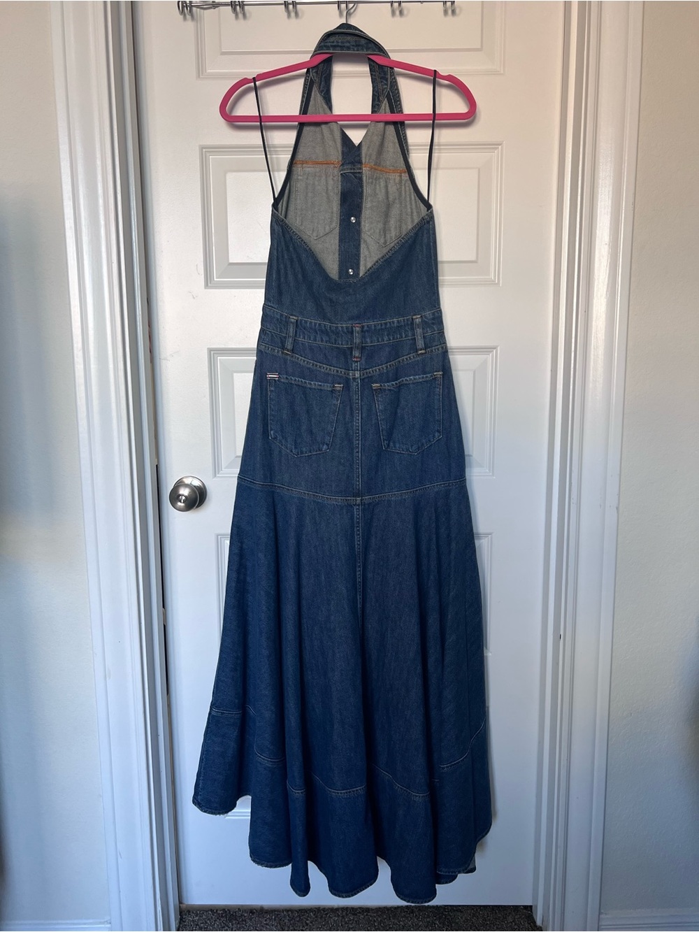 Alice + Olivia Medium Blue Denim Button-Front Dress - Picture 2 of 7